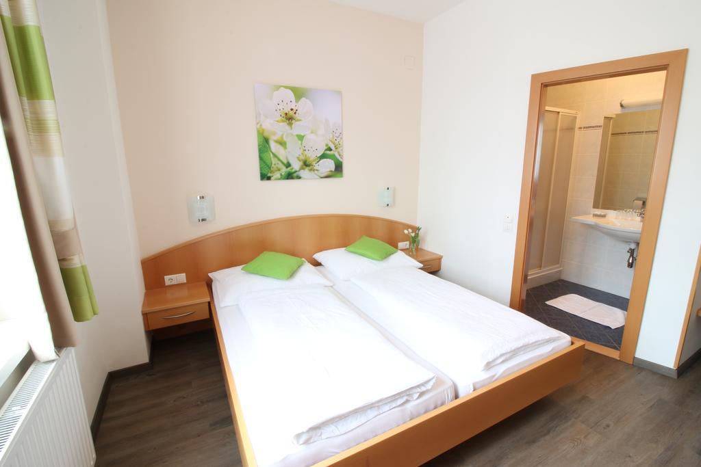 Pension Joseph Haydn Podersdorf am See Exterior foto
